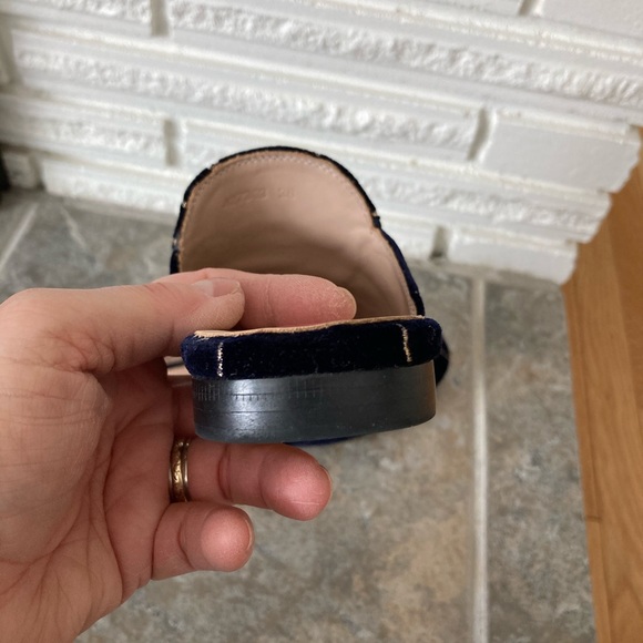 Gucci Princeton Mules Navy Velvet w Gold Horse Bit Buckle & Gucci Gold Logos 7.5 - Picture 12 of 16